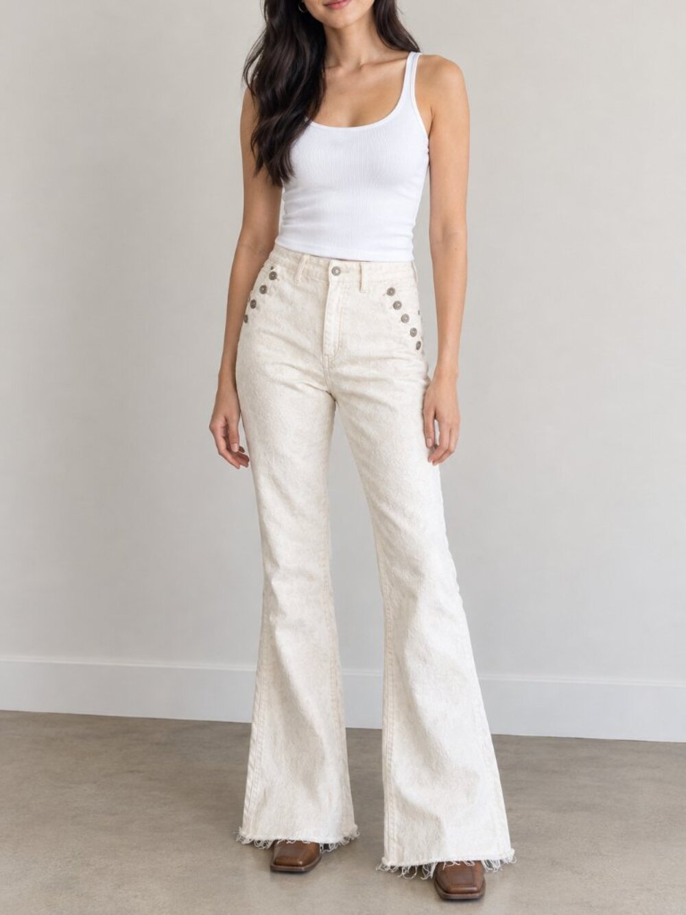 Sincerely Jules white jeans 28 boot cut stretch